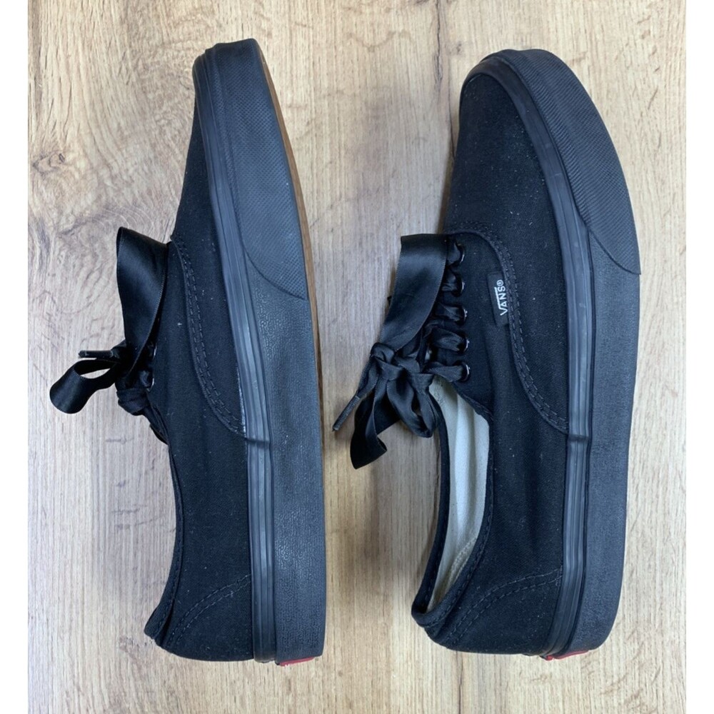 VANS Triple Black Athletic Canvas Skate Sneakers Shoes Size 8 Men / 9.5 Women's - Picture 11 of 13